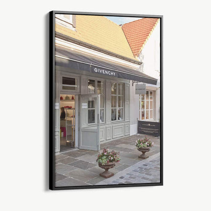 "Fashion Store II"