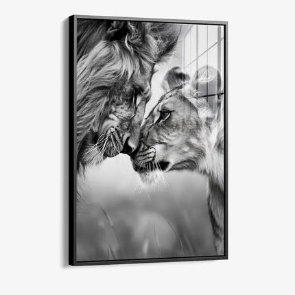 Lion Bond – Glass