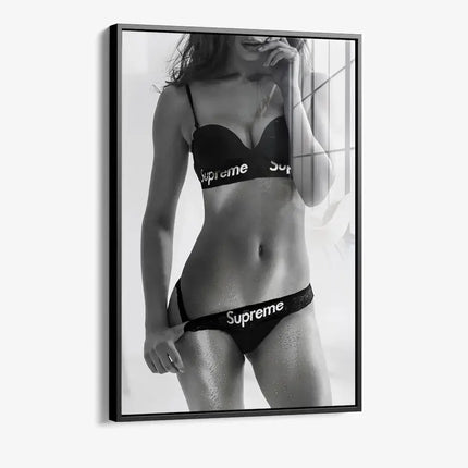 Supreme Babe – Glass