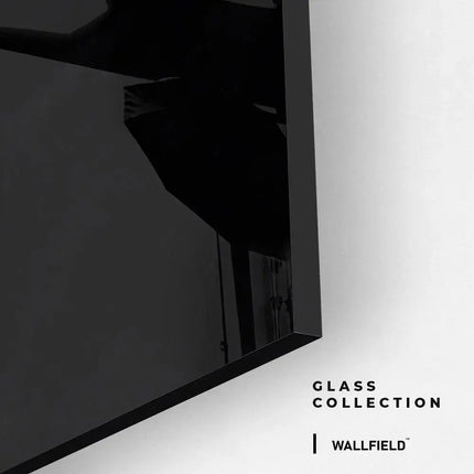 The Broken Bottle – Glass