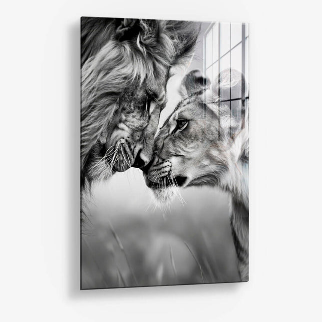 Lion Bond – Glass