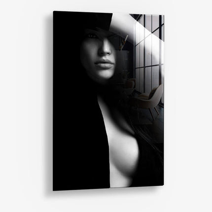 Woman's Silhouette – Glass