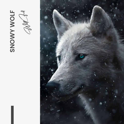 Snowy Wolf – Glass