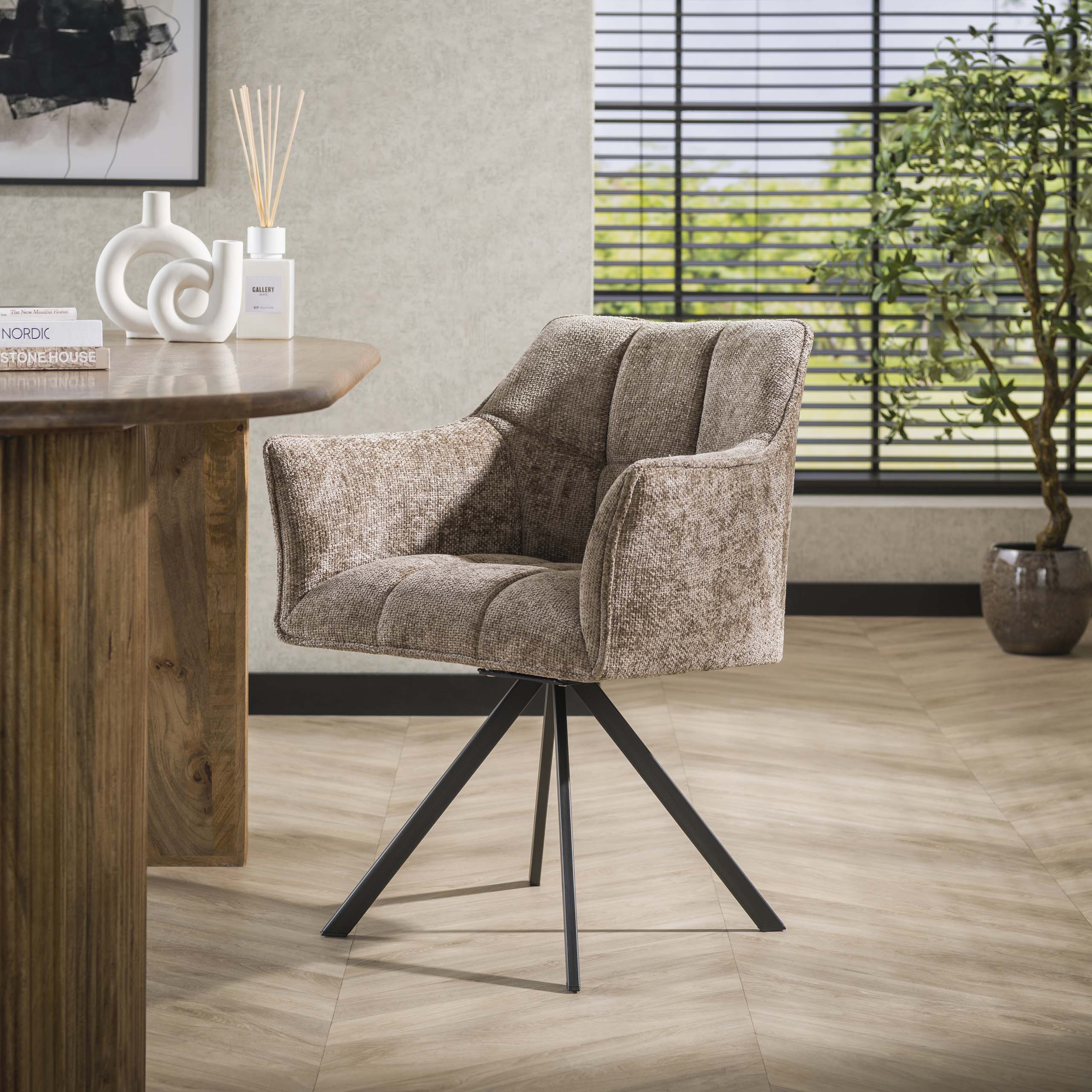 Chaise Raster rotative - emballée par 2 - Hoven champagne