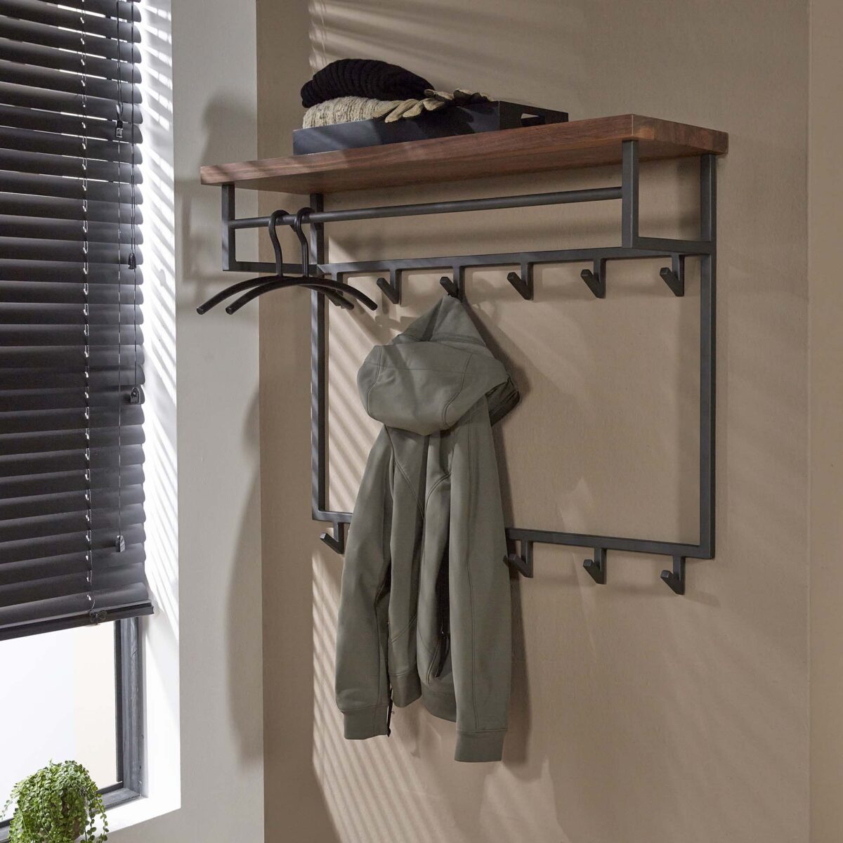 Porte-manteau Daytona 12 haken hoedenplank / Solid Saja (Natural) – Image 1