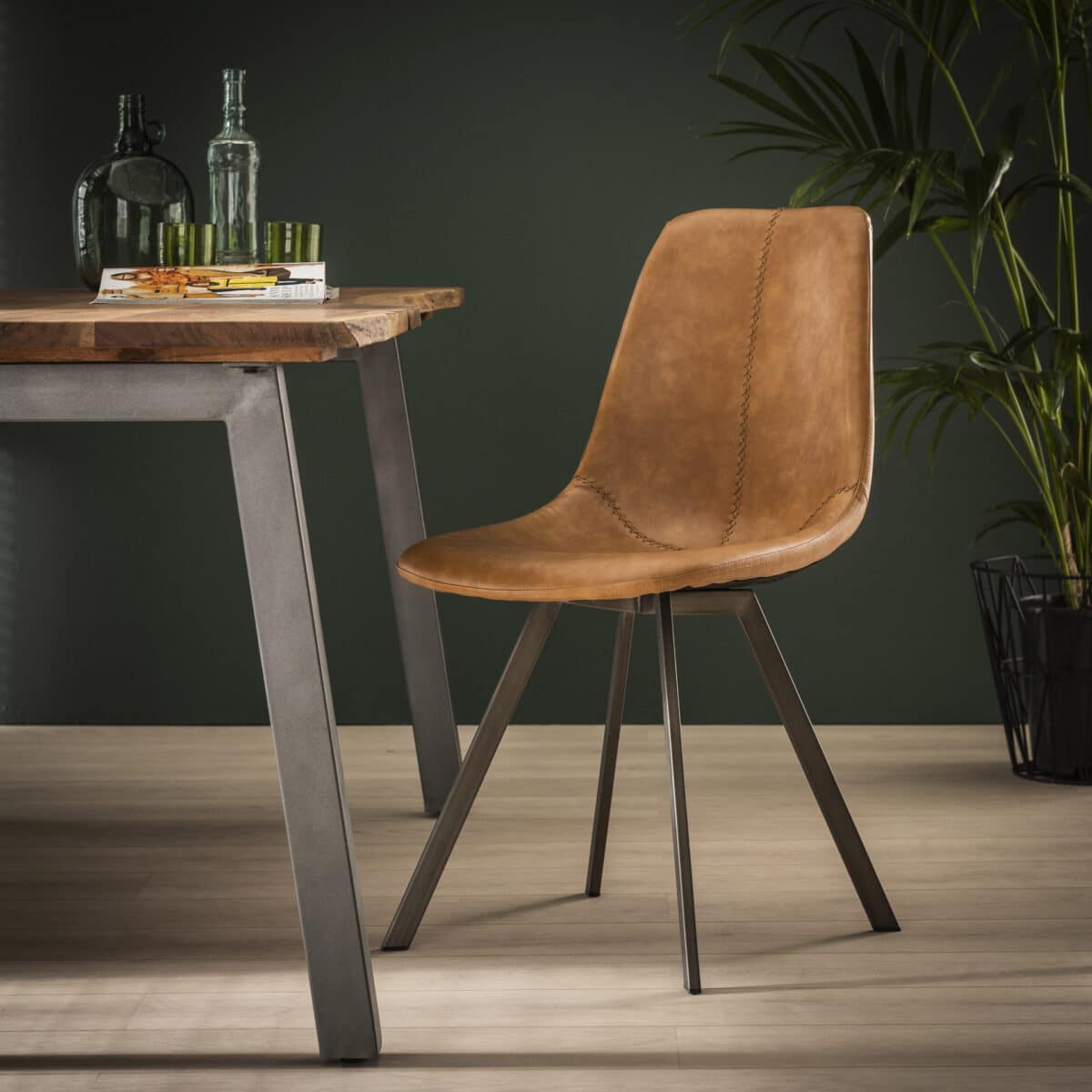 Chaise zig-zag plat frame. VPE4 / Saddle PU Cowhide Brun – Image 5