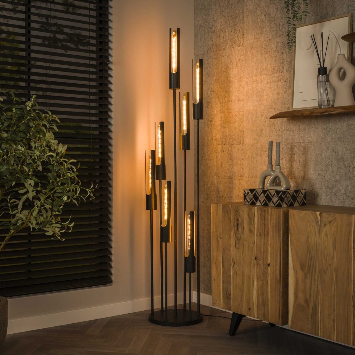 Lampadaire 7L getrapt tube / Arctic Noir – Image 1
