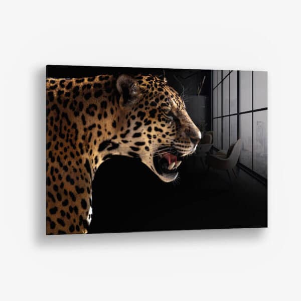 Horizontal Jaguar – Verre